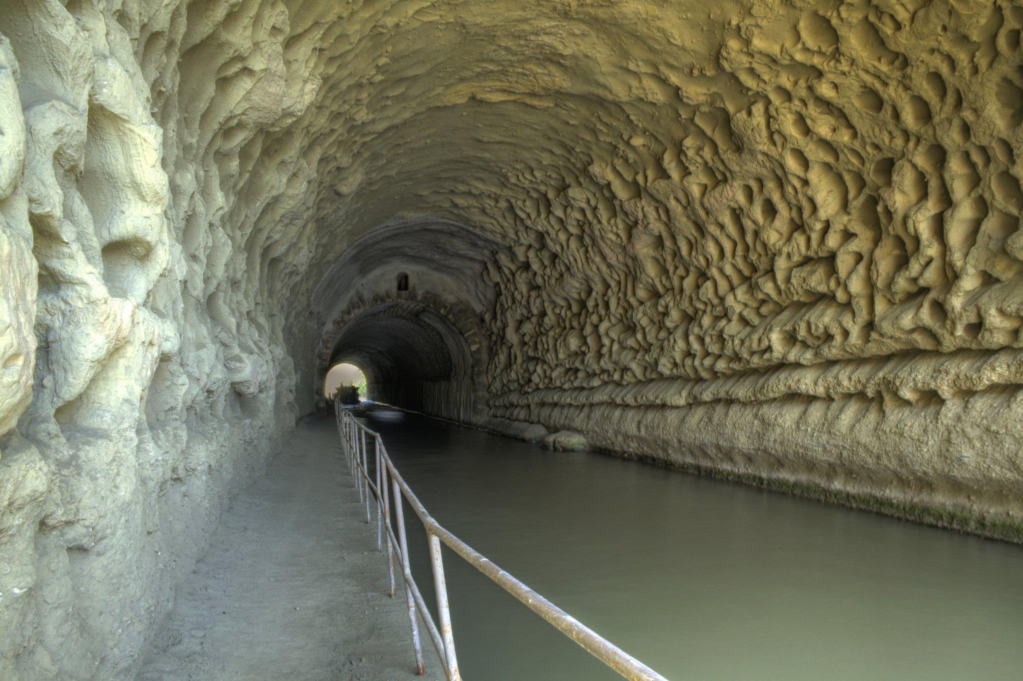 Intérieur du tunnel de Malpas